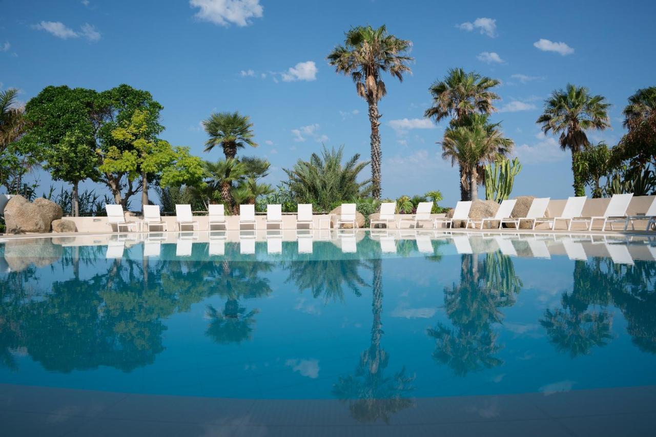 Hotel Villaggio Cala Di Volpe Capo Vaticano Dış mekan fotoğraf
