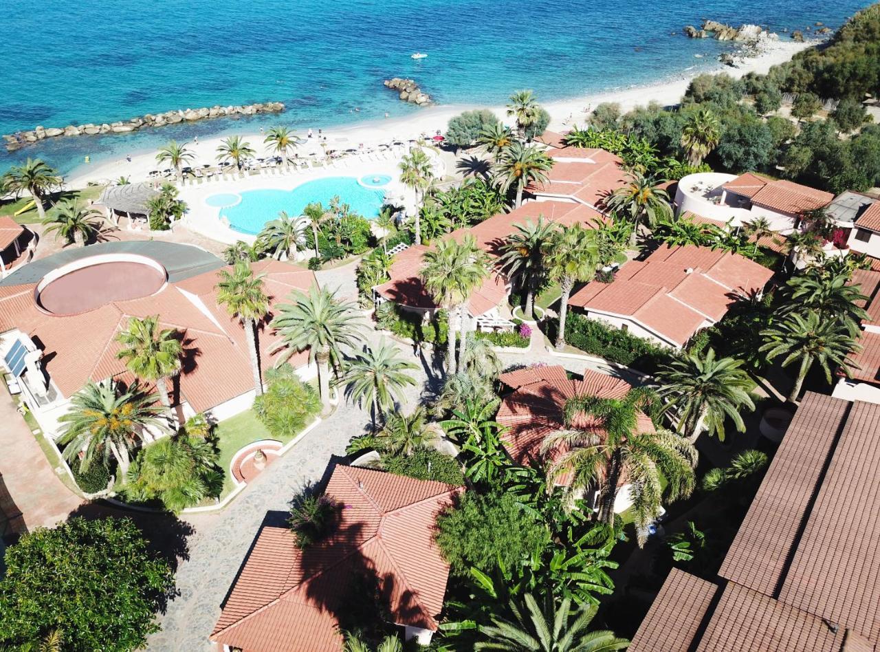 Hotel Villaggio Cala Di Volpe Capo Vaticano Dış mekan fotoğraf